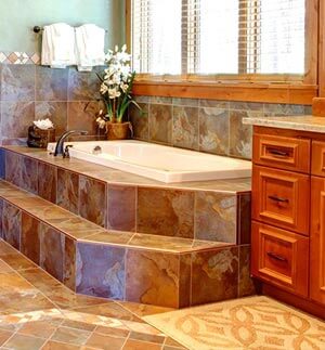 E R Design & Construction, Inc.-1